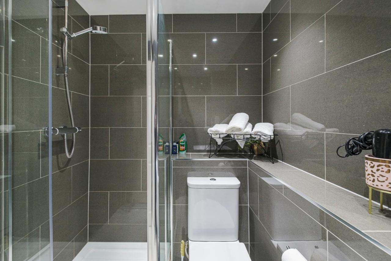 Apartamento Larger Groups With Garden And Parking Londres