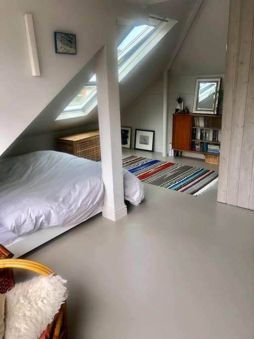 Hébergement de vacances Large, Modern, Light, Open Plan Designer House