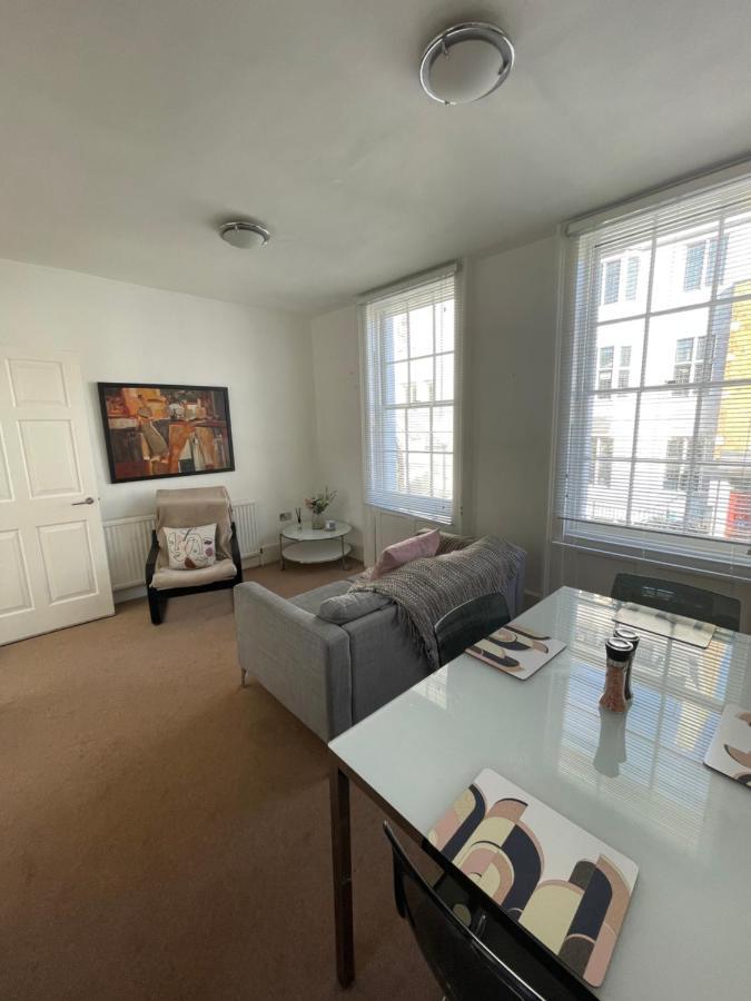 Apartment Harcourt Marylebone London
