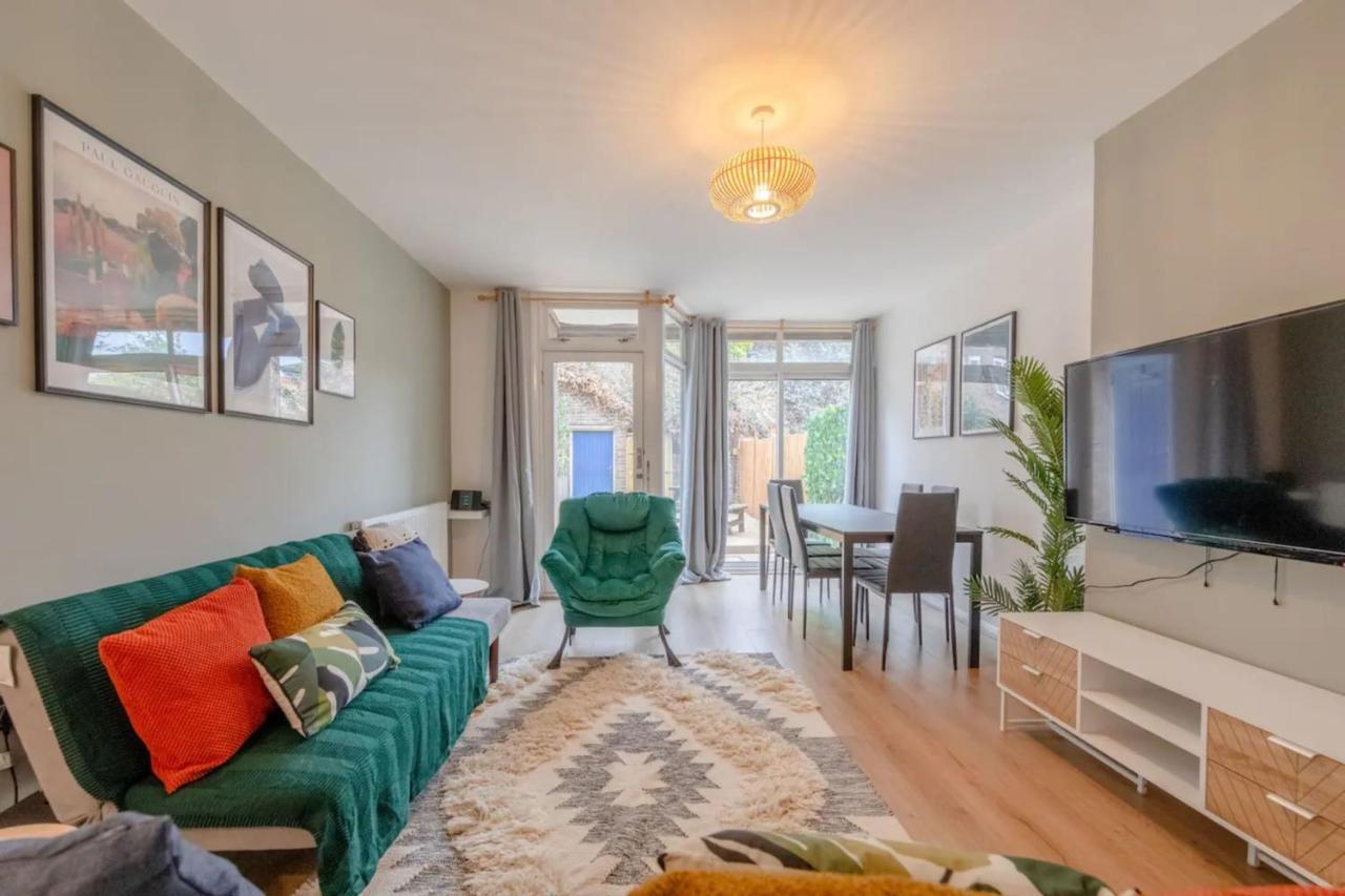 3 Bedroom House With Garden