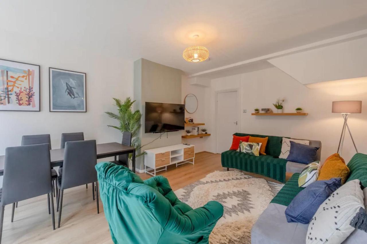 Hébergement de vacances 3 Bedroom House With Garden Londres