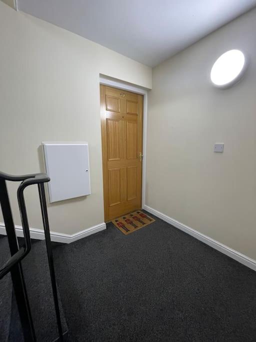 Lovely 2-bed Flat Along The River Thames Apartamento *