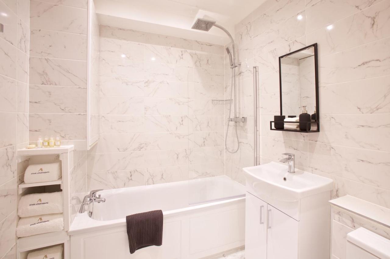 Avari - Winchester Collection * Londen