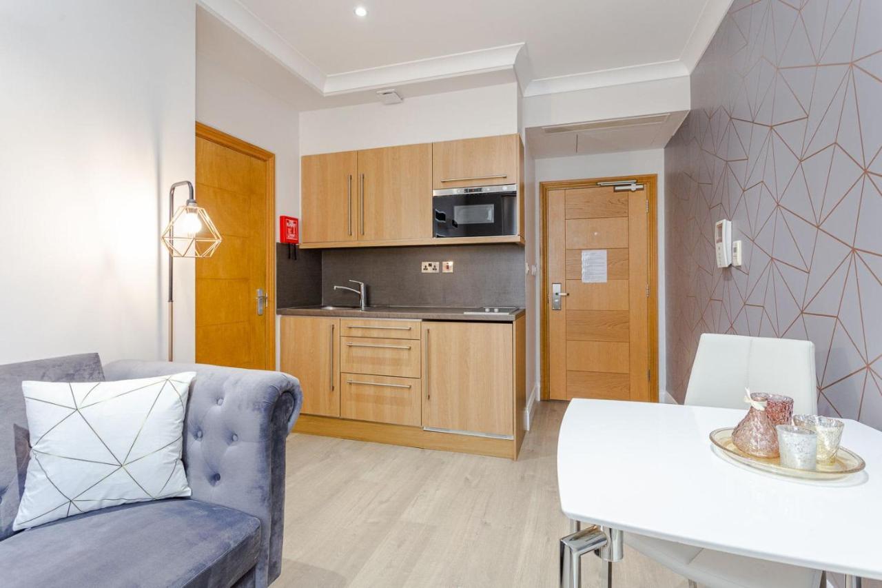 Cleveland Residences Russell Square Appartement *