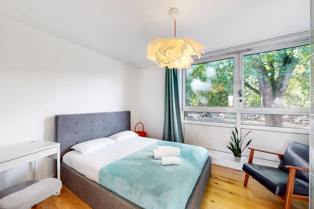 Charming 2-bedroom Maisonette With Private Garden Londres