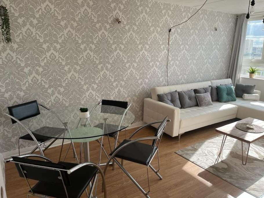 Apartment Battersea Park,nine Elms,family,london