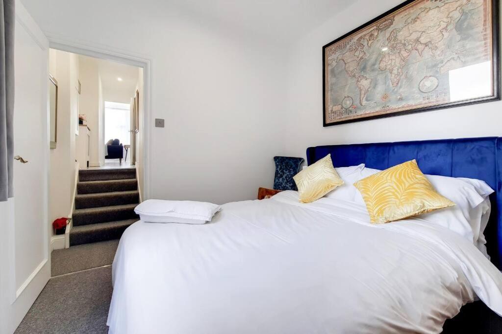Immaculately Presented 1 Bed Appartement *