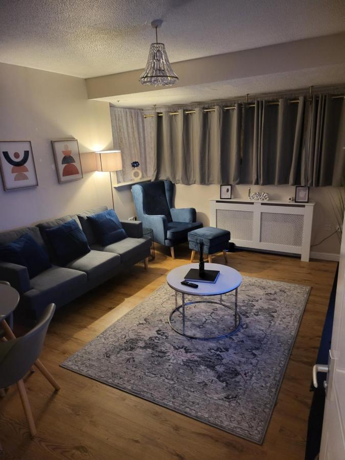 Lovely 2-bedroom With Free Wifi Apartamento