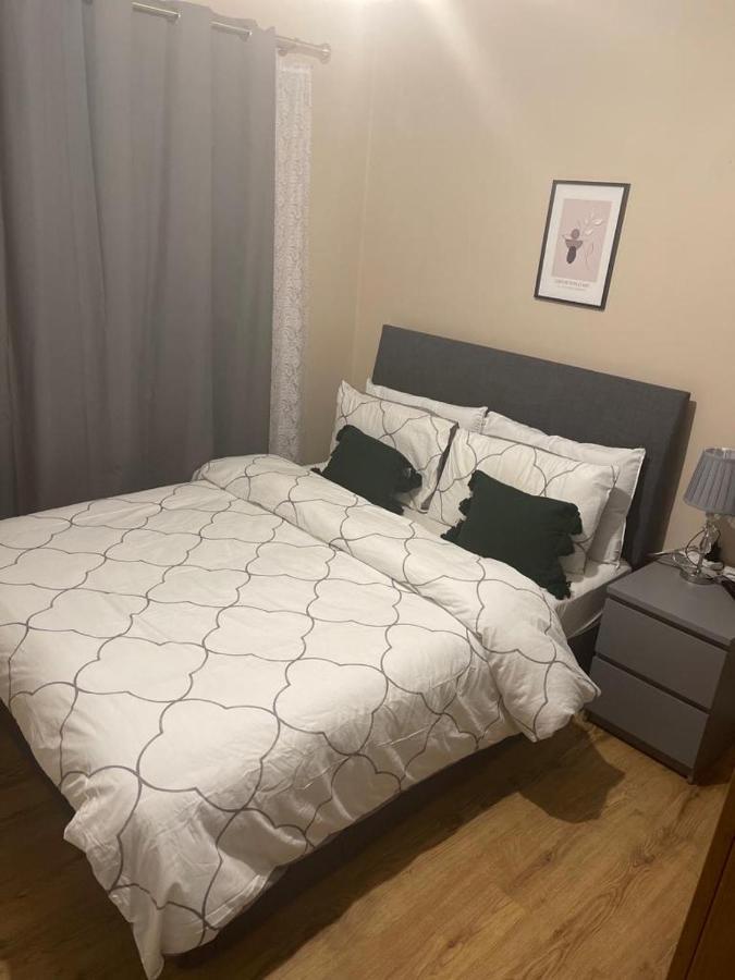 Lovely 2-bedroom With Free Wifi * Londres