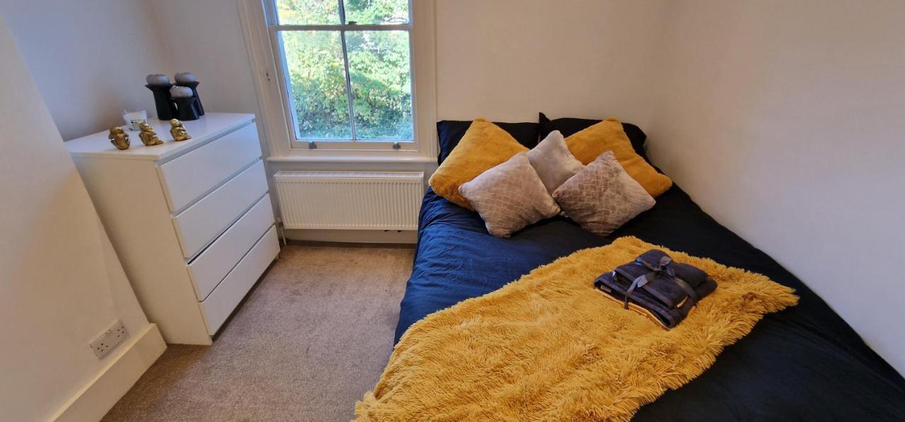 Cultural Epicenter, 4 Bedroom, To Do Than Do! Londen