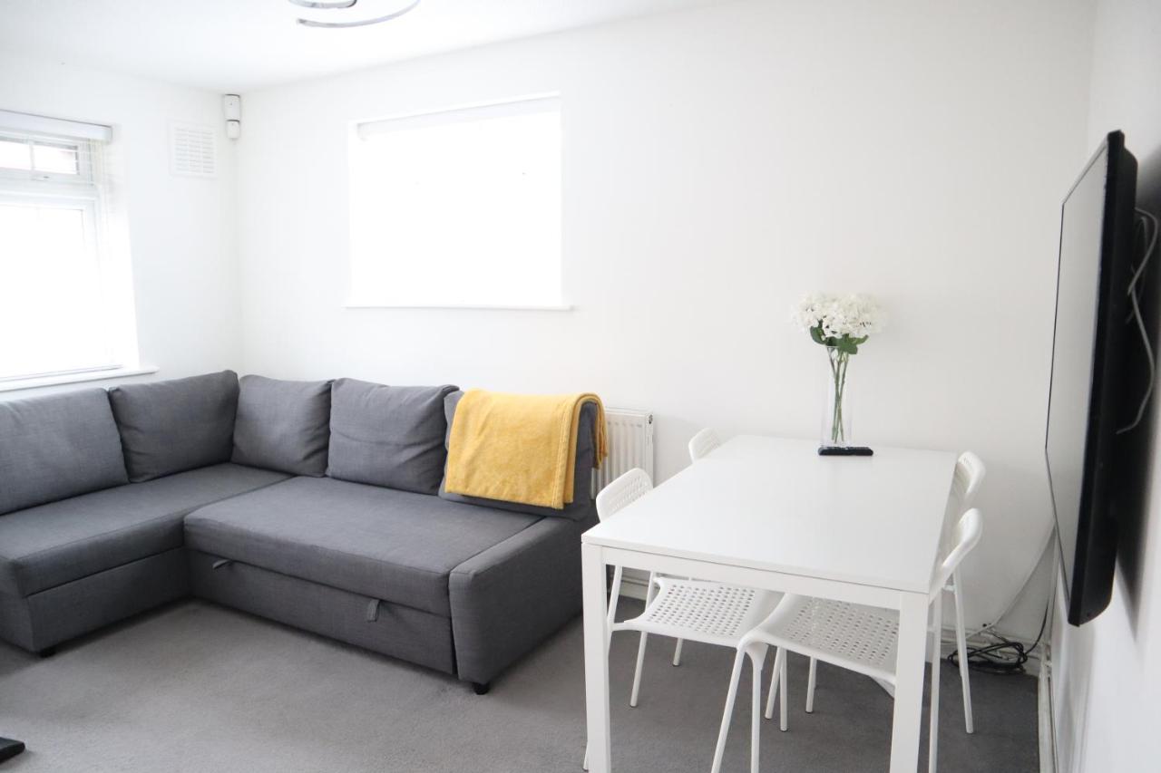 Twelve Thirty Serviced - Balham Appartement