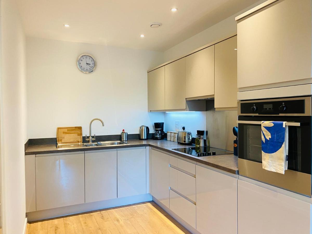 Spacious Two Bedroom In Balham Apartamento