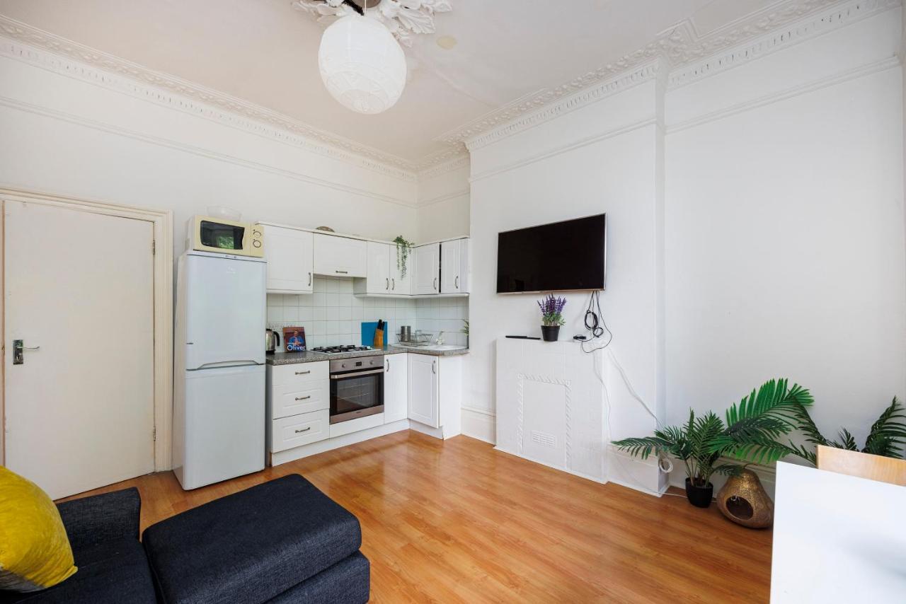 2-bedroom Garden Flat In Finsbury Park, Islington Appartement Londres