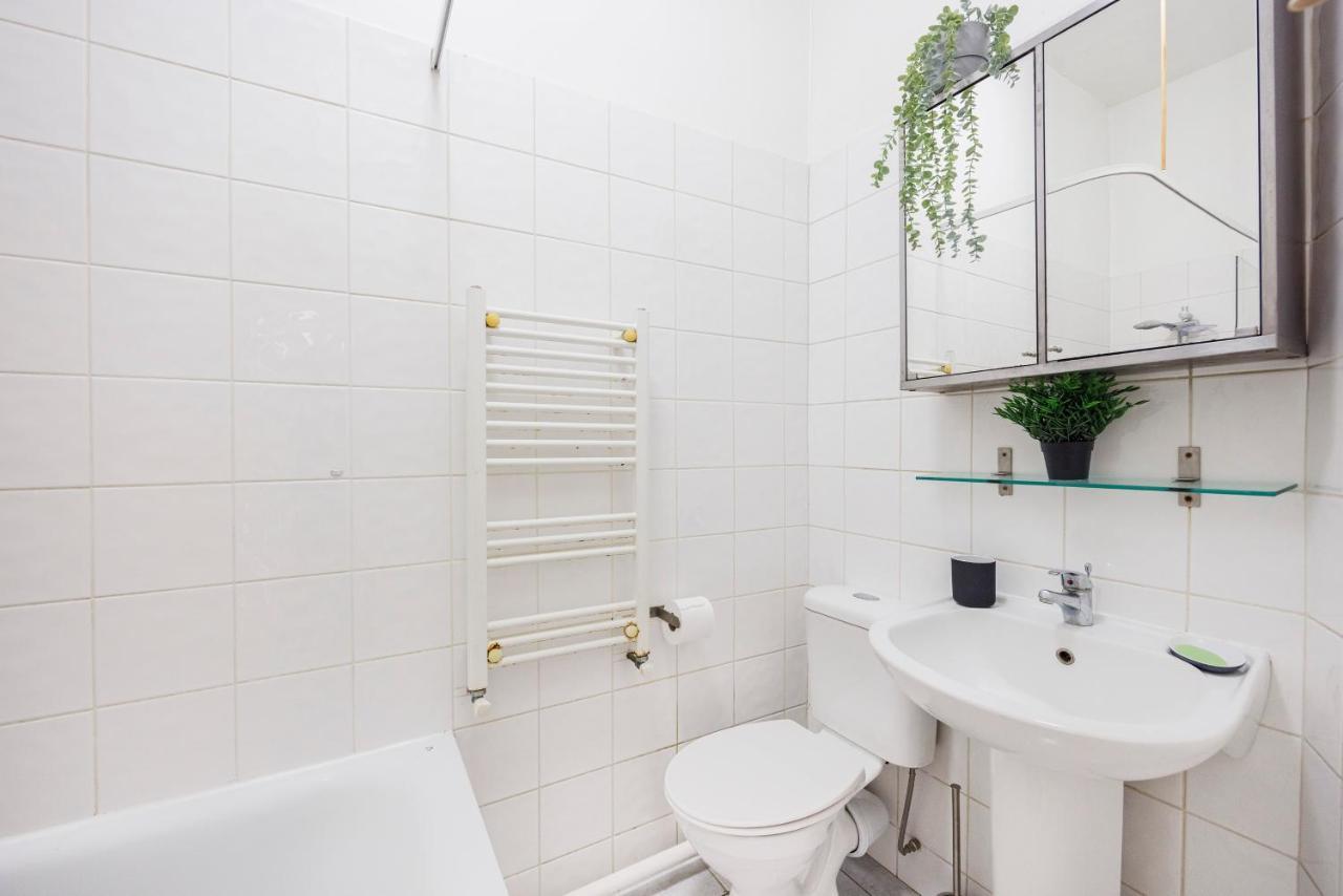 Appartement 2-bedroom Garden Flat In Finsbury Park, Islington Londres