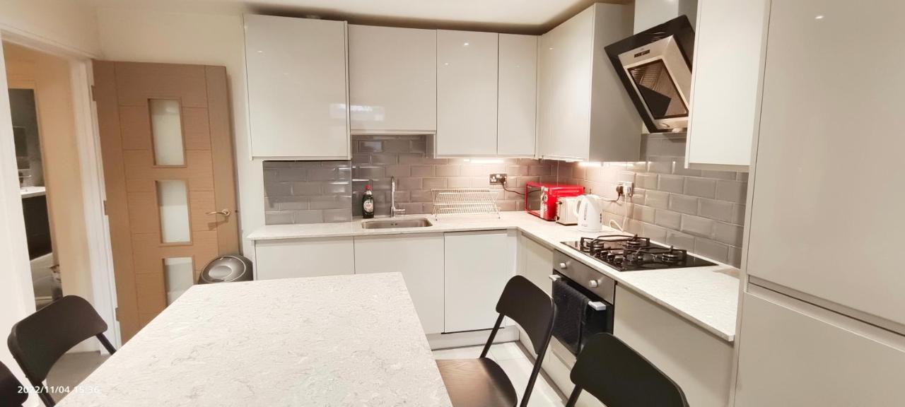 First Floor Flat 1 Northwood Appartement