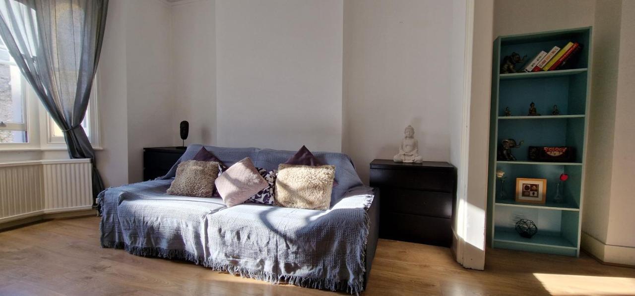 Cultural Epicenter, 4 Bedroom, To Do Than Do! Appartement Londen