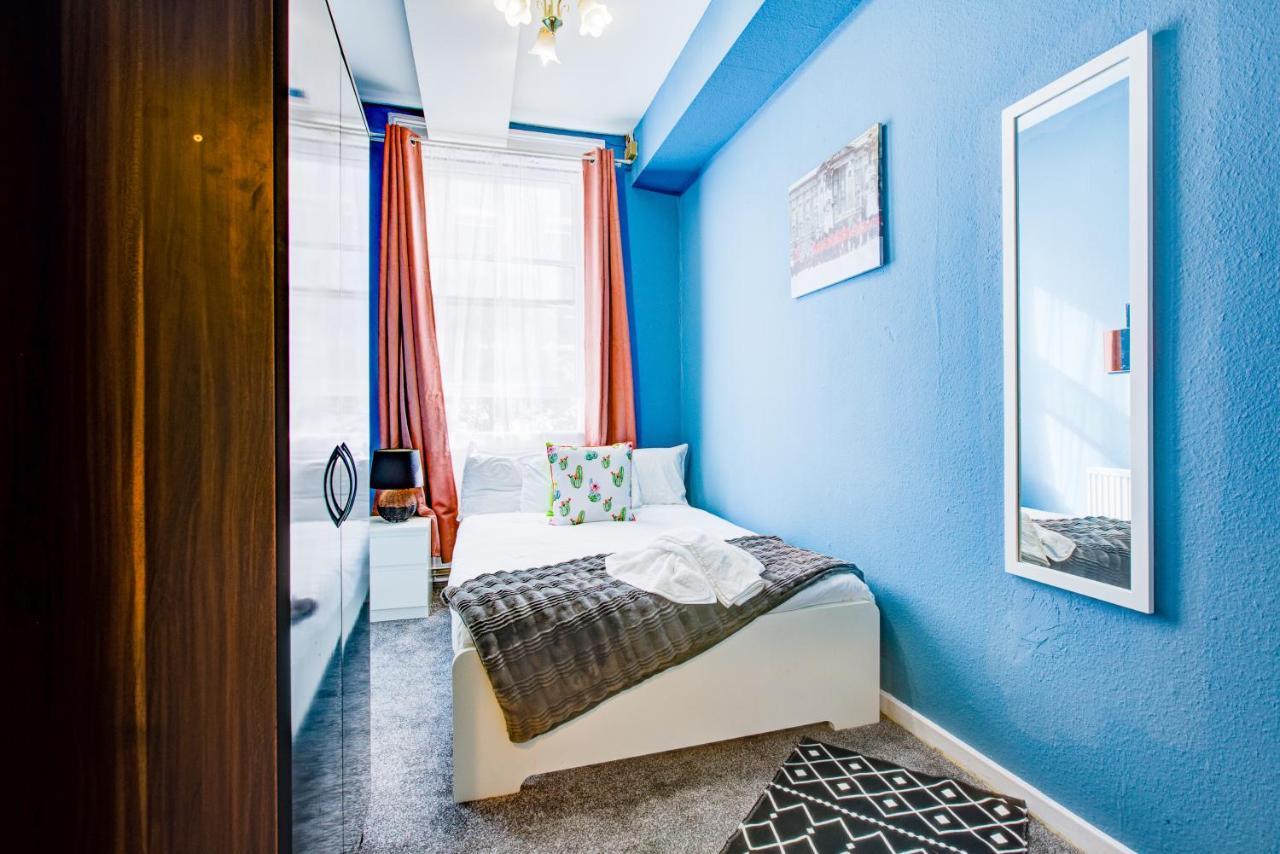 Inviting 2-bed Budget In Appartement Londen