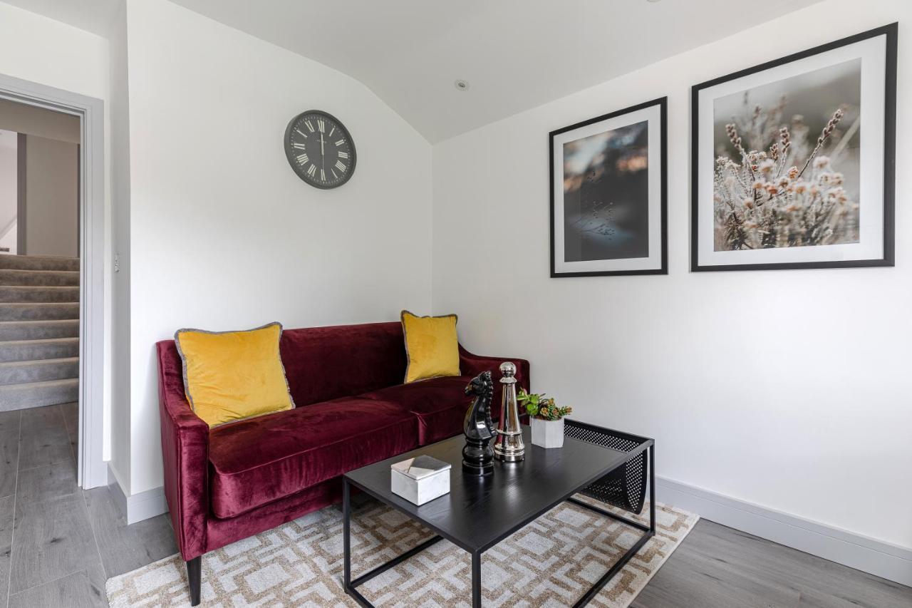 Apartamento Welcoming 2 Bedroom In Greater Londres
