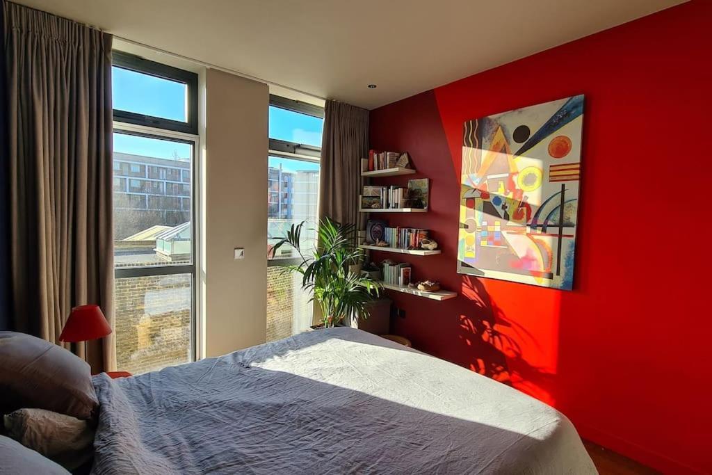 Luxurious Flat Sunny, Quiet, Design, Lift, Balcony London