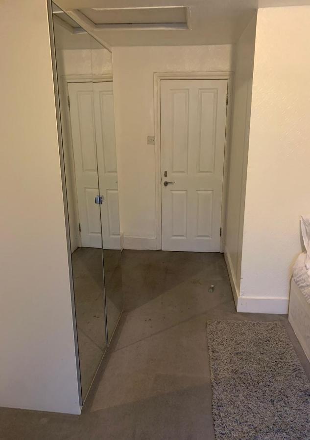 Balham, South Spacious 3