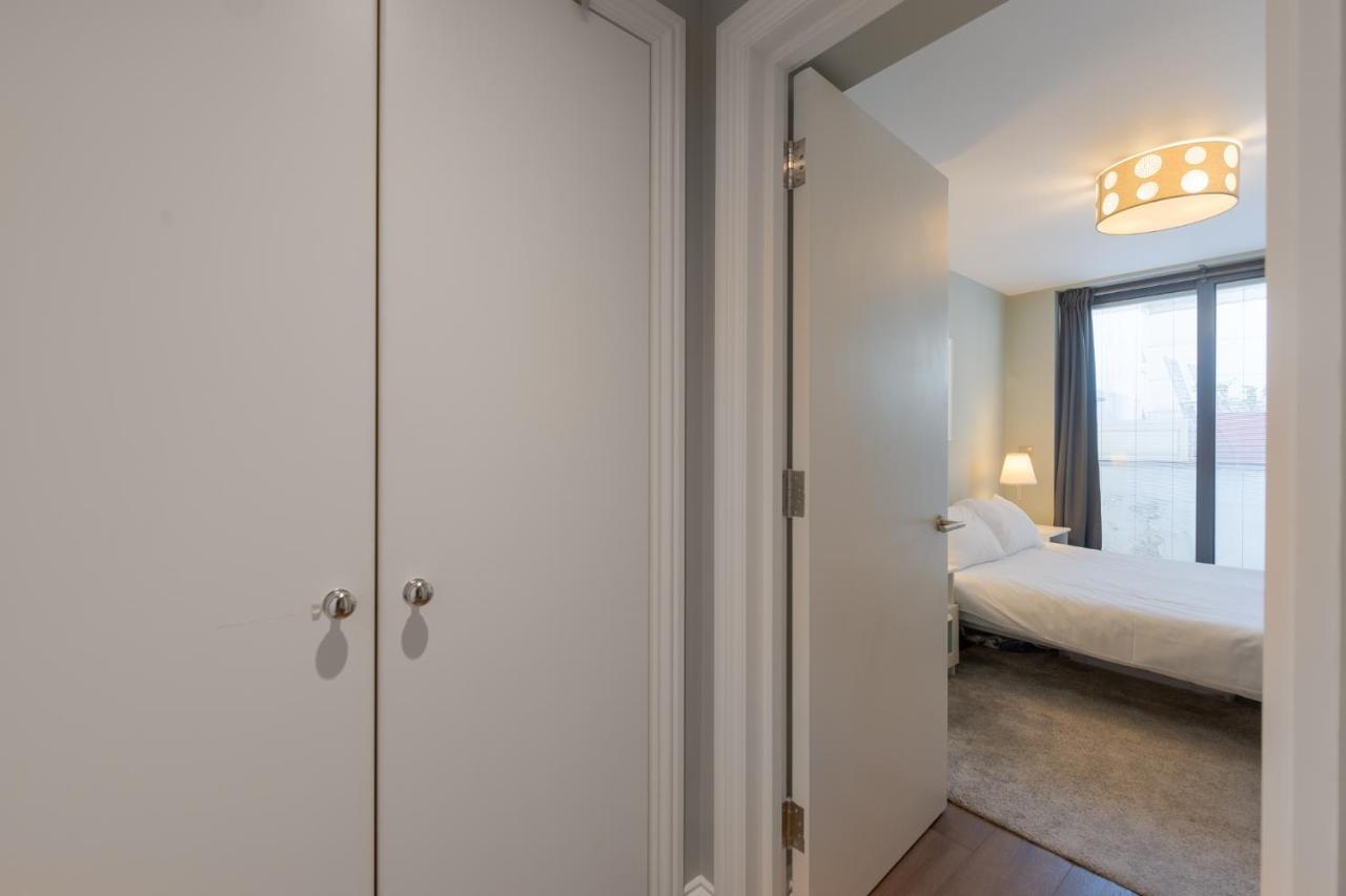 Attractive With Private Patio In Fashionable Fulham By Underthedoormat
