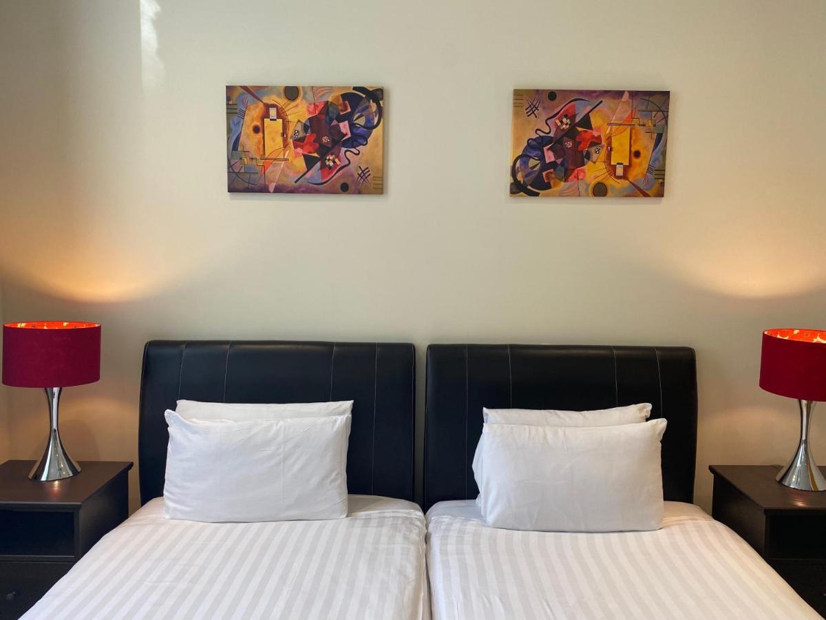 Grand Plaza Con Servicio Londres