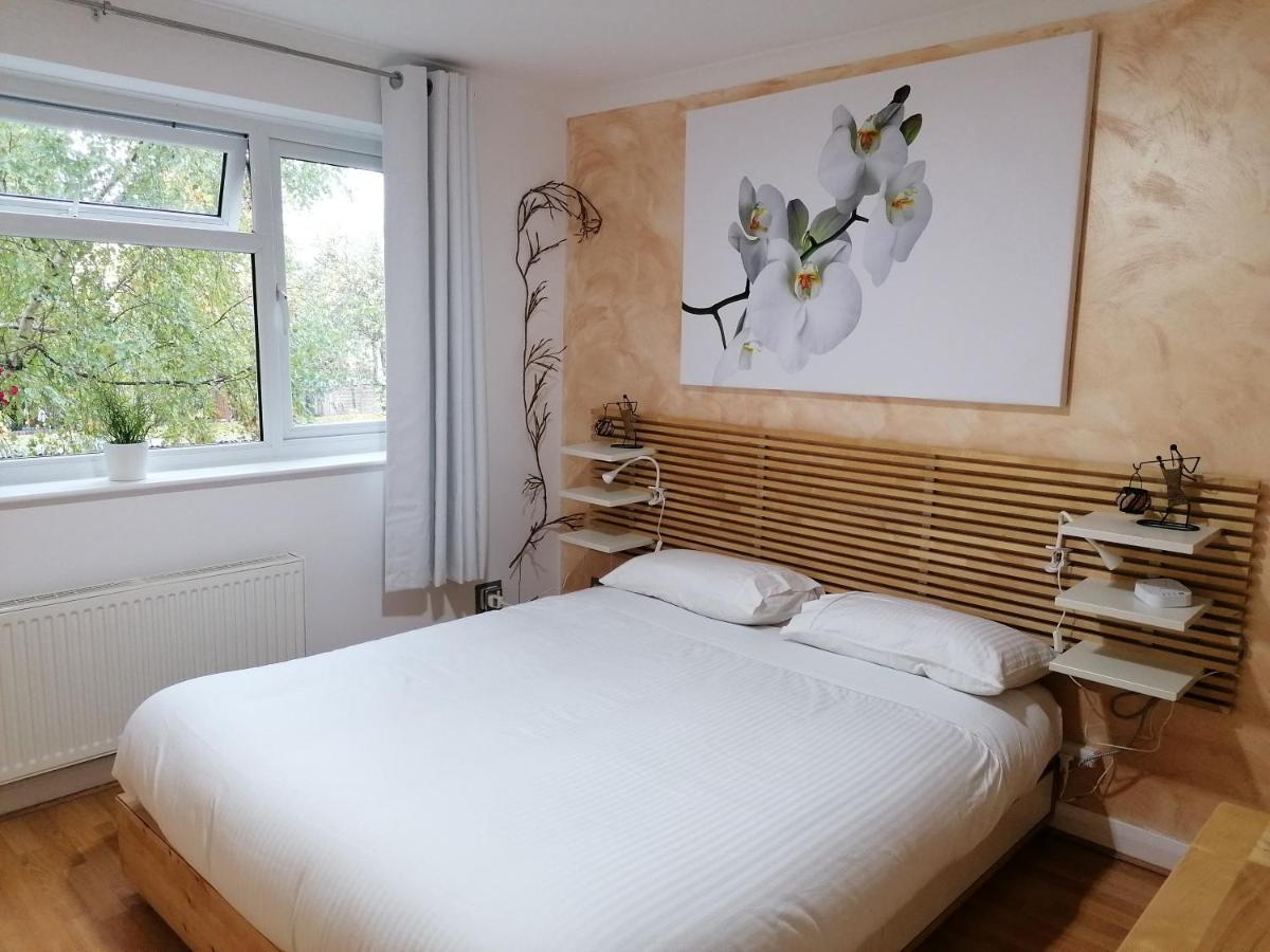 Accommodatie bij particulieren Beautiful Double Bedroom In Shared Flat Near Olympic Park In Stratford