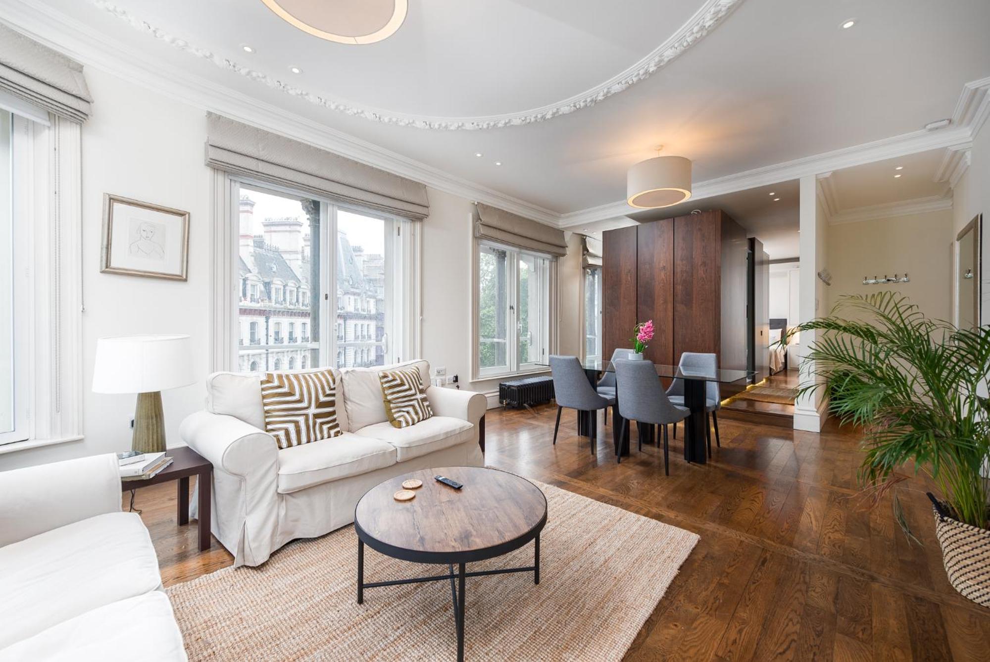Grosvenor Gardens By Capital Appartement