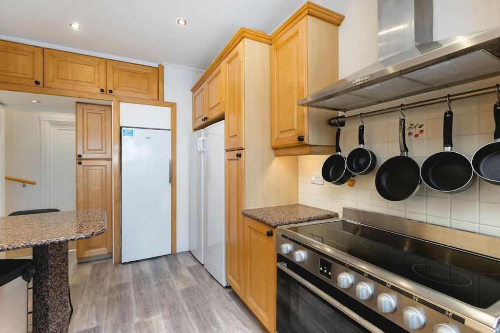 ' Luxury & Spacious Airconditioned 4 Bed 4 Bath ' * Londres