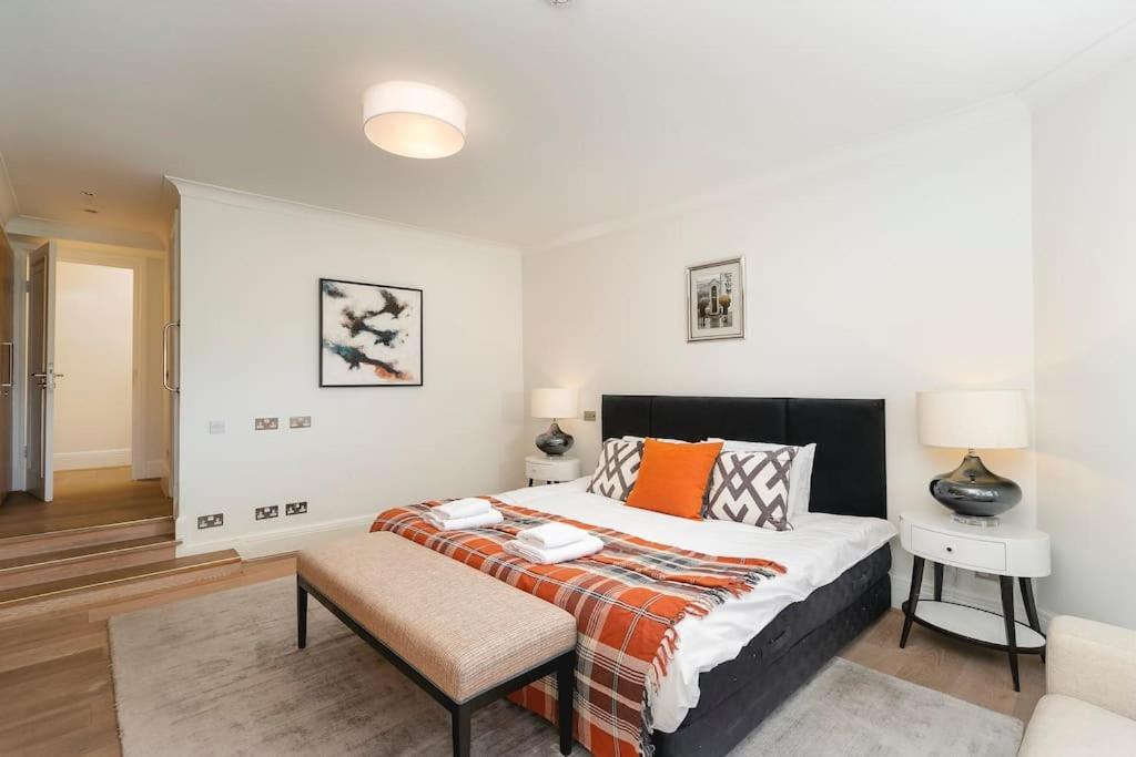 ' Luxury & Spacious Airconditioned 4 Bed 4 Bath ' Londres