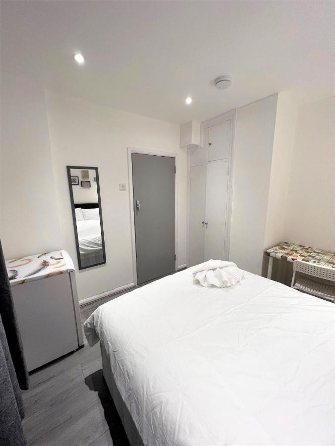 Stepney Beds To 24 London