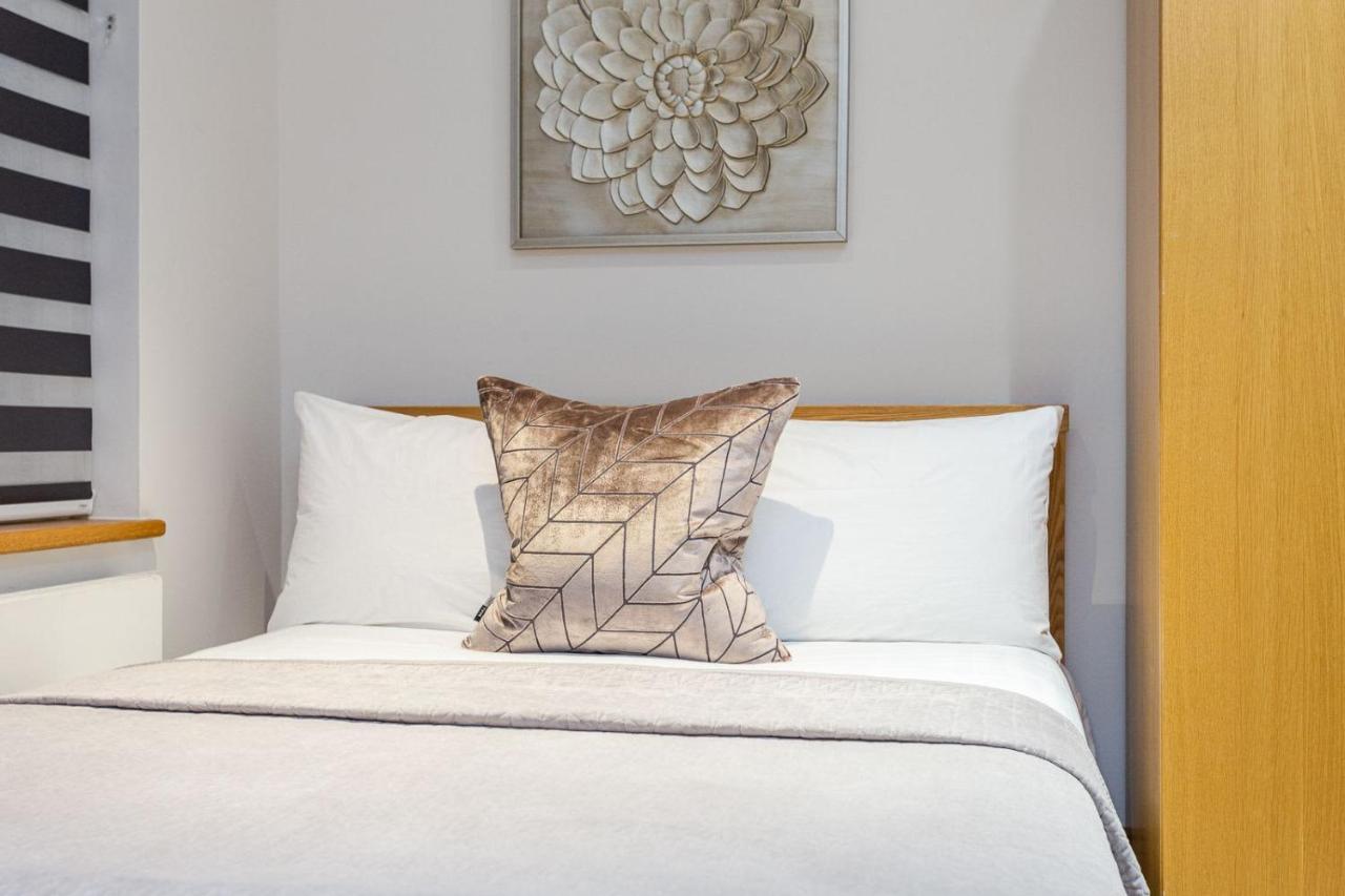 Cleveland Residences Russell Square Appartement *