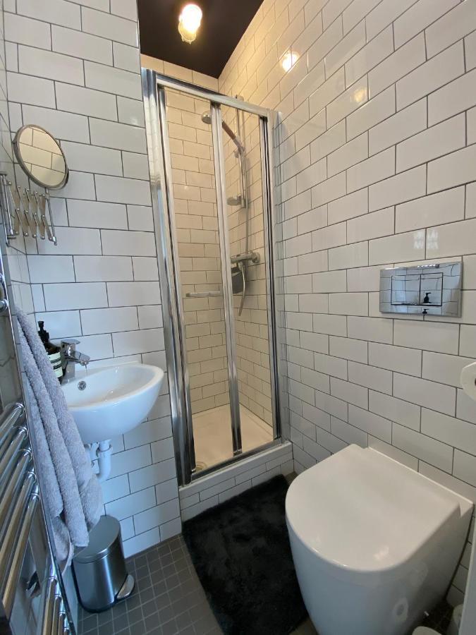 Bright & Beautiful Loft 10mins To Shoreditch