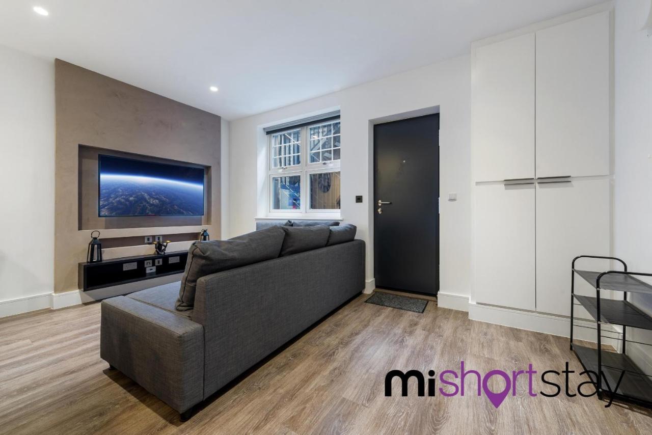 The Fitzrovia - Private One Bedroom With Own Entrance Londres