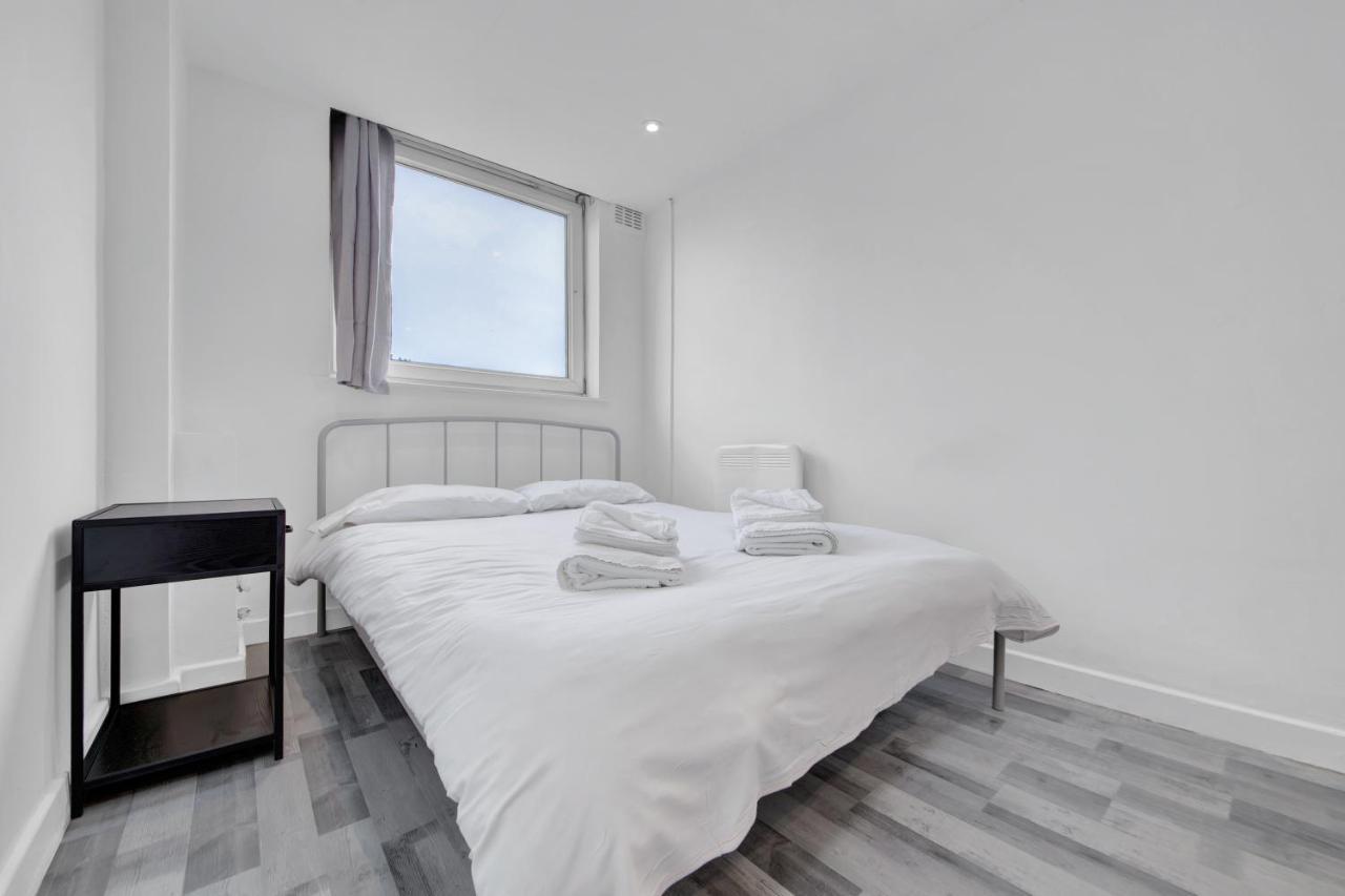 By Rehoboth - Overcomers- Deptford Apartamento Londres
