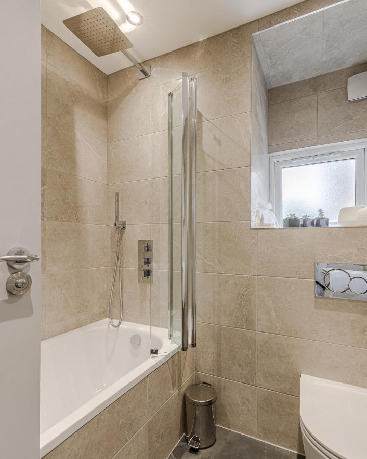 Apartment Dainty 2bd Flat In Greater