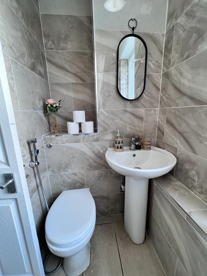 Edgware Road 2 Bedroom *