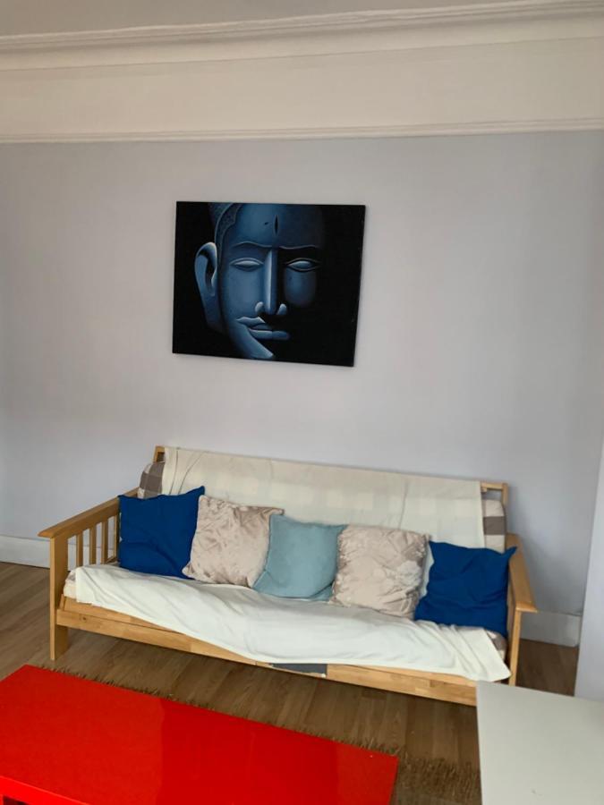 Cosy 6 Bedroom House Casa de férias Londres