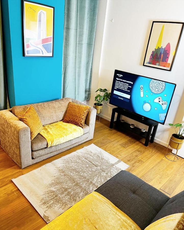 Luxury 2 Bed Flat 2 Min From Station Nearby Other 4 Stations *