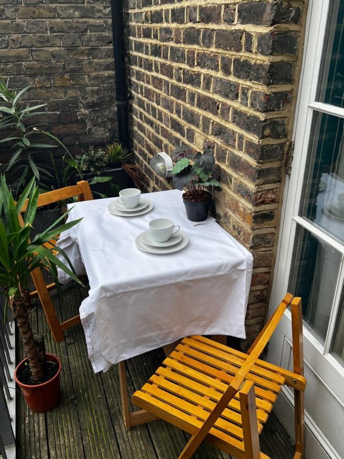 Luxury 2 Bed Flat 2 Min From Station Nearby Other 4 Stations Apartment London