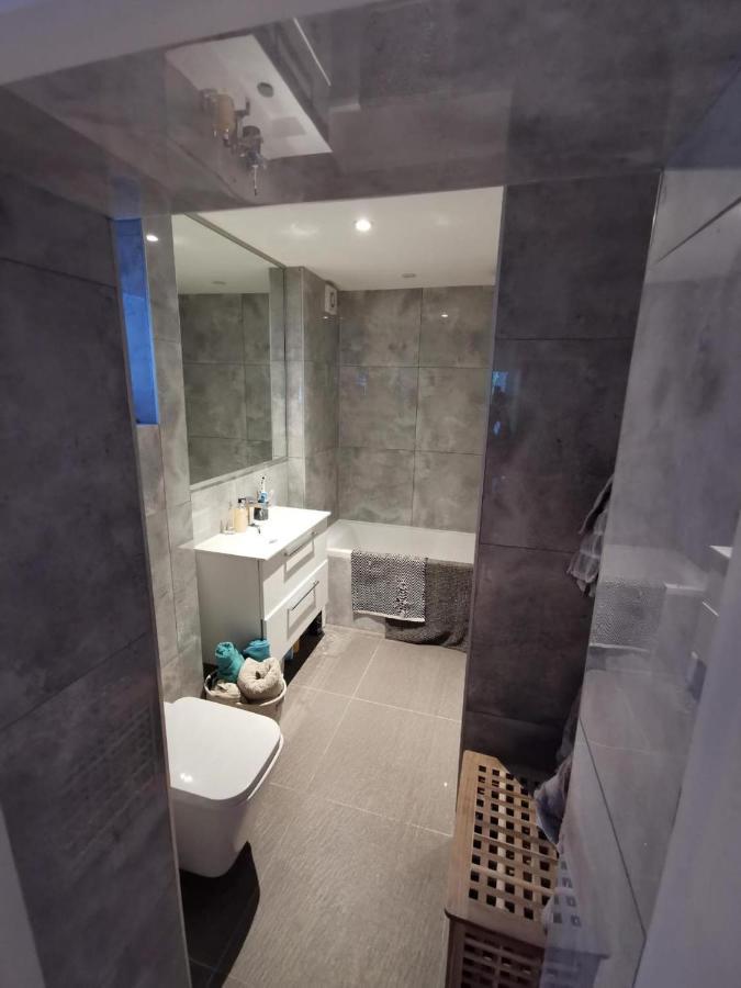 Entire 1-bed In Haringey * Londres