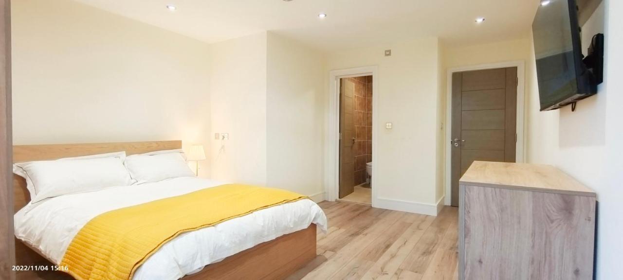 First Floor Flat 1 Northwood Appartement Londen