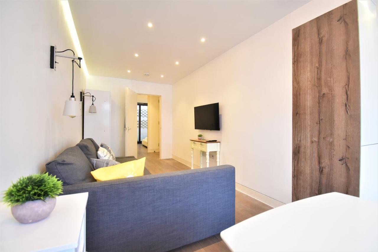 Stunning Apartment, Shirland Mews Londres