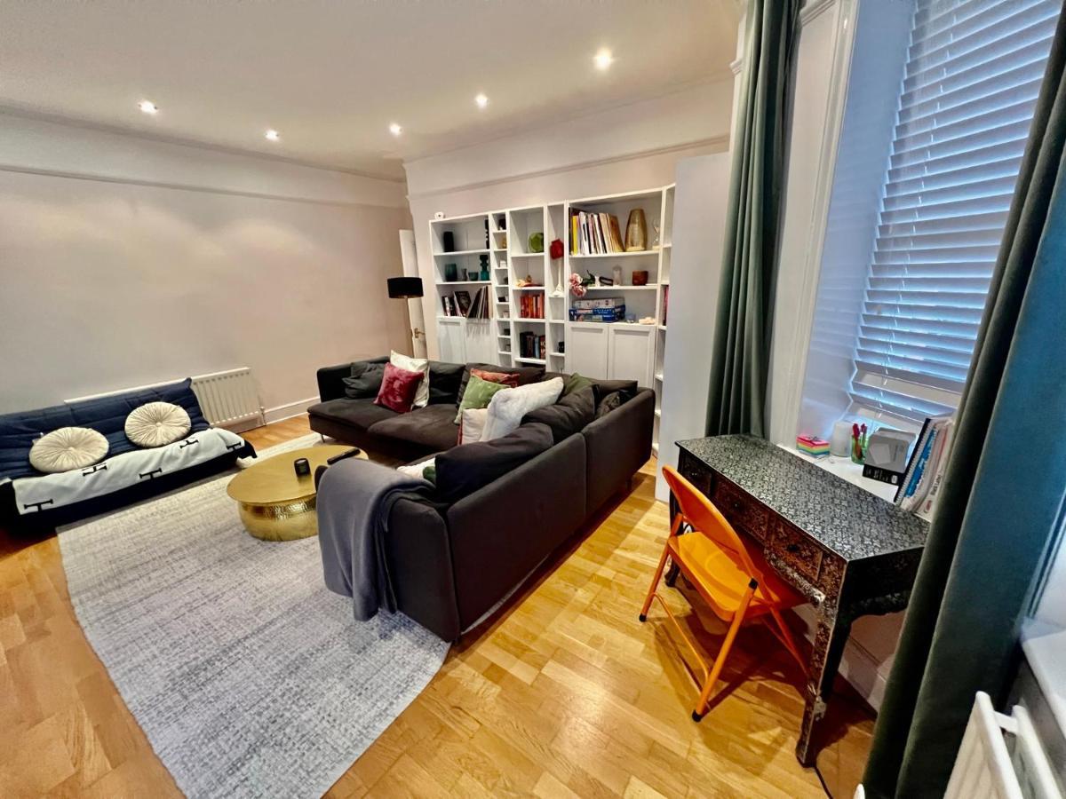 Spacious Flat With Huge Patio In Central Appartement
