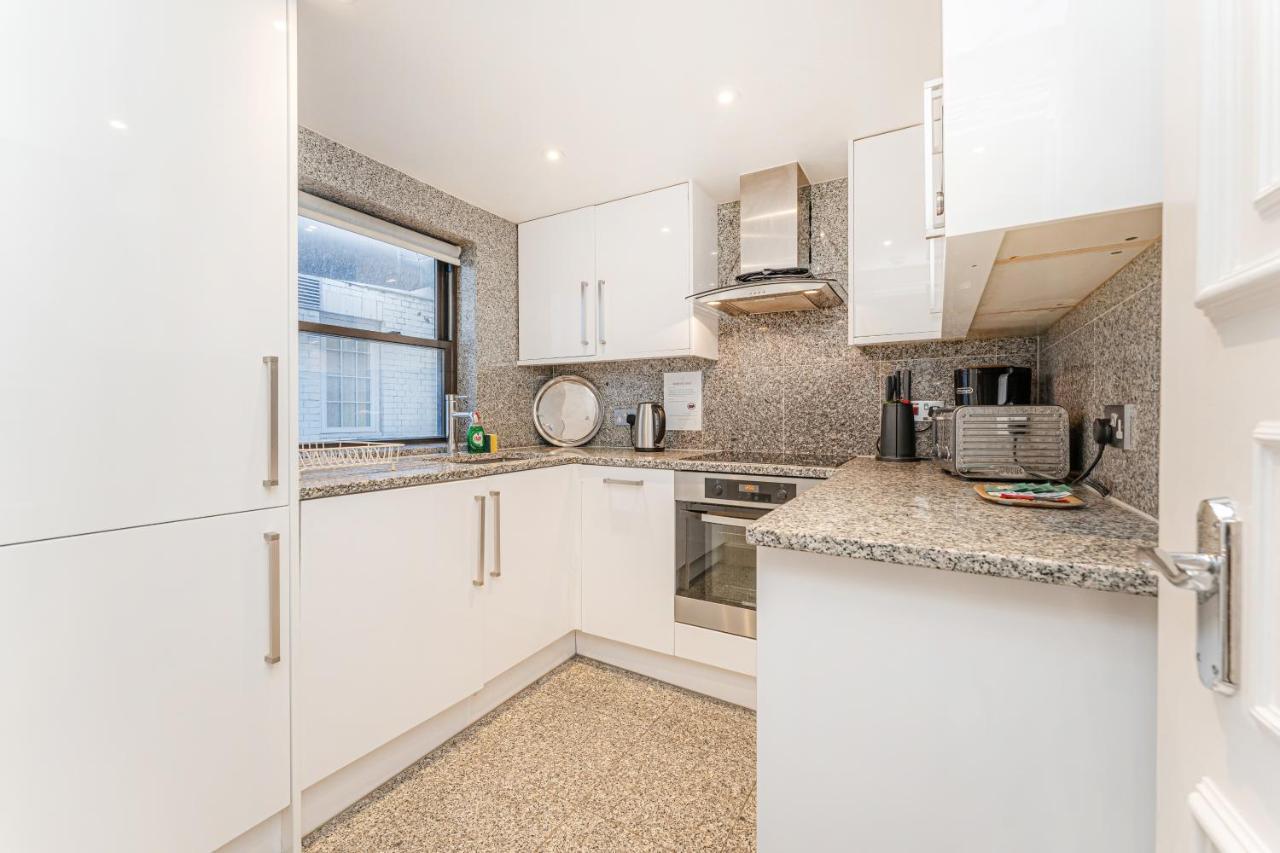 Mayfair House Apart-hotel