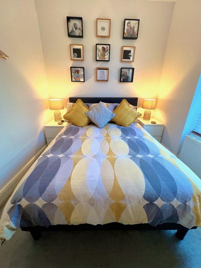 Stylish One-bedroom With Private Patio In Zone 2 Apartamento *