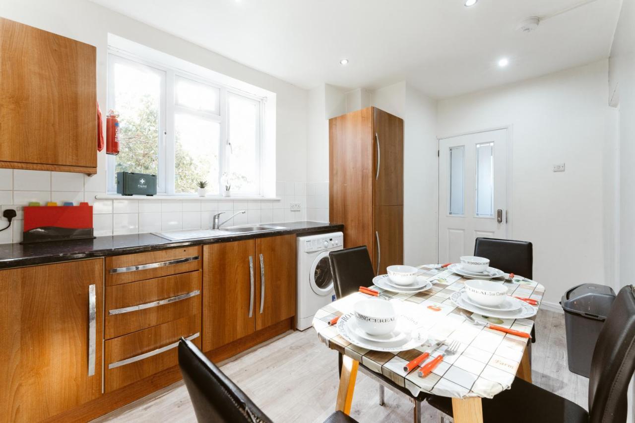 Stepney Beds To 24 Gasthof London