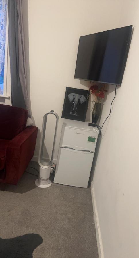 Spacious Double In Prime Location Londres