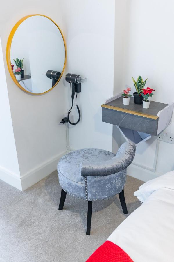 Luxury 2 Bedrooms - 2 Bathrooms - F5 * Londres
