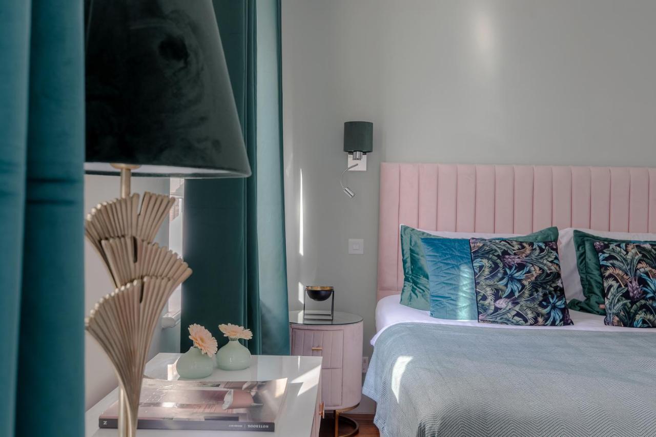 Apartment Notting Hill & Hyde Park Exclusive West-end Serene Designer Family 5bed4bath *